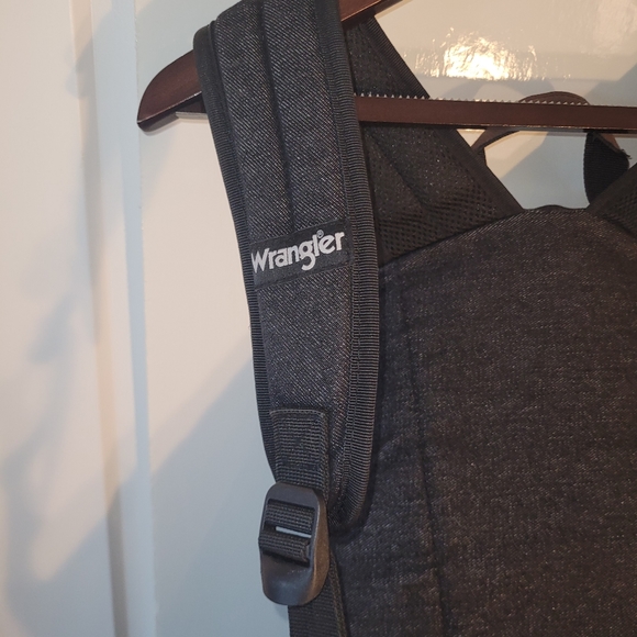 Wrangler backpack - Picture 9 of 9